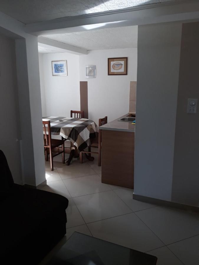 Apartments Petricevic Sutomore Exterior photo