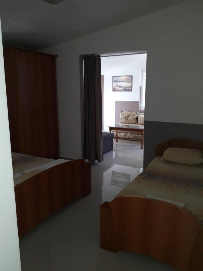 Apartments Petricevic Sutomore Exterior photo