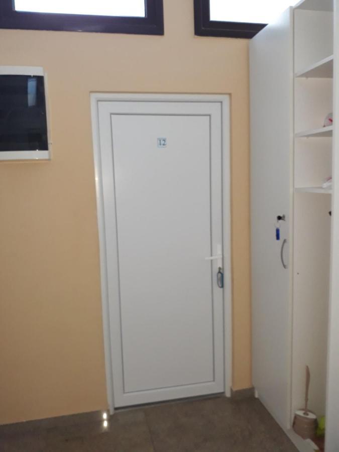 Apartments Petricevic Sutomore Exterior photo