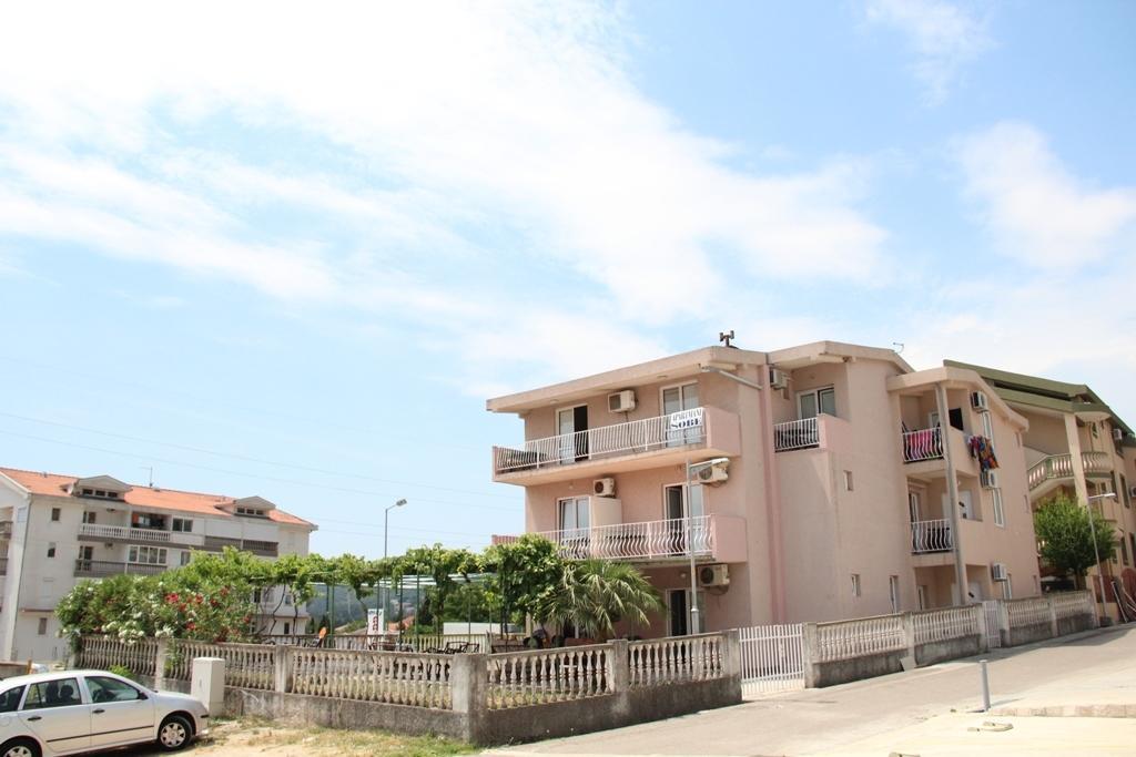 Apartments Petricevic Sutomore Exterior photo